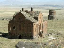 ani-turkey-armenia-turkish-armenian-city-2